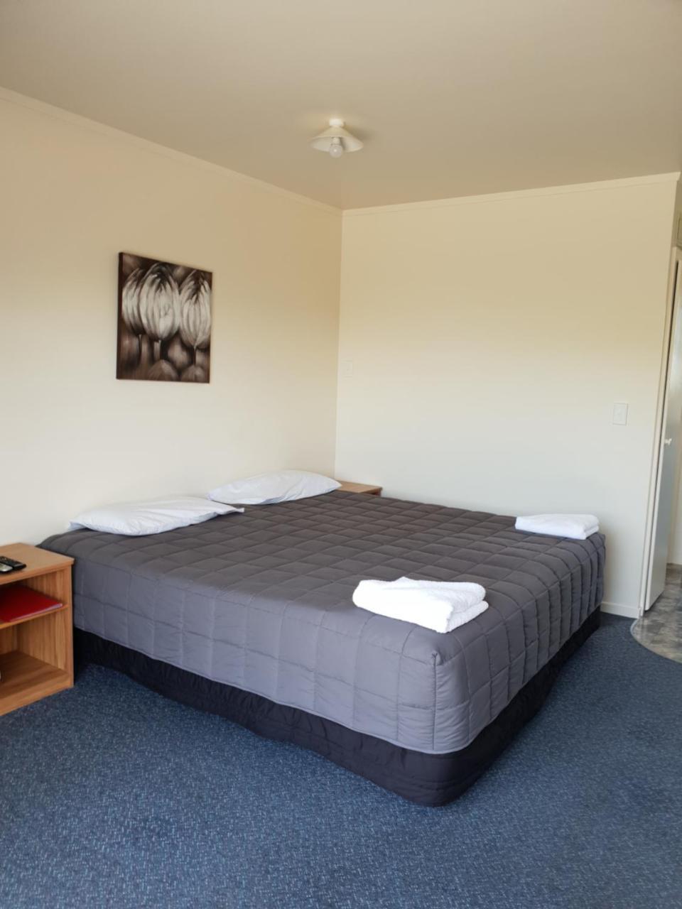 Spring Creek Motel เบลนิม ภายนอก รูปภาพ